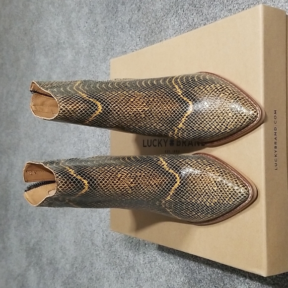 Lucky Brand Shoes - Lucky Brand LK ADALAN Booties In Natural Brazino 6M